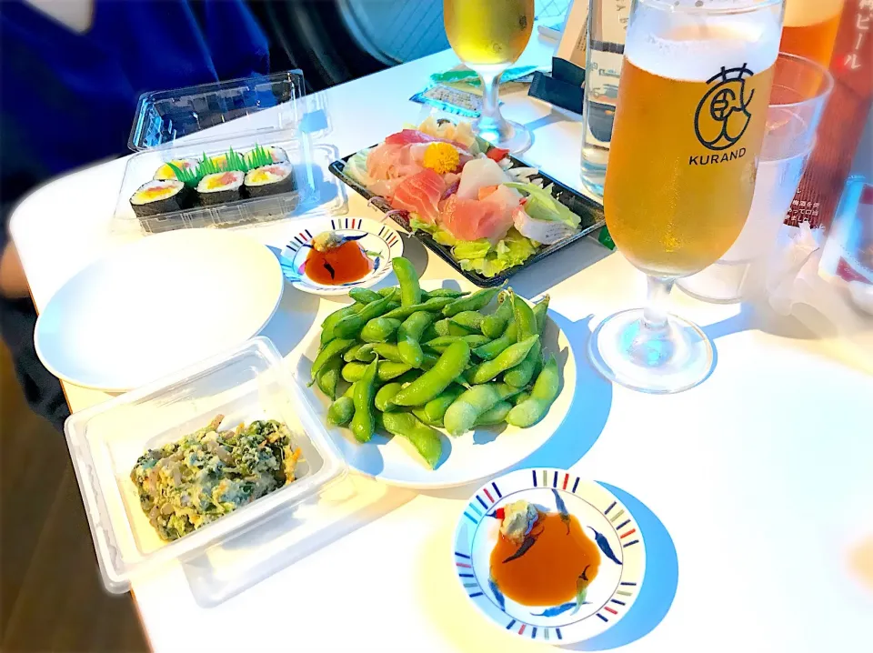 日本酒飲み放題のお店で飲み会
#大宮
 #おつまみデパ地下コンビニデリ|ゆっちこさん