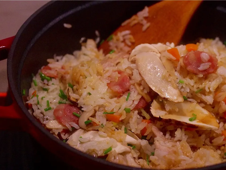 Snapdishの料理写真:tricholoma matsutake Chinese style paella|Irisさん