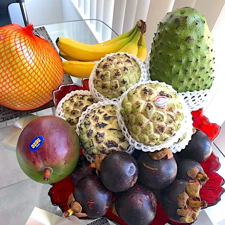 Tropical fruits #tropicalfruits #atis  #mangosteen #guyabano  #mango #pomelo #banana|🌺IAnneさん