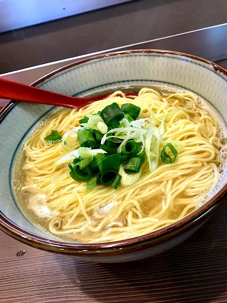 Snapdishの料理写真:✨漢の朝ラーメン🍜✨|中さんさん