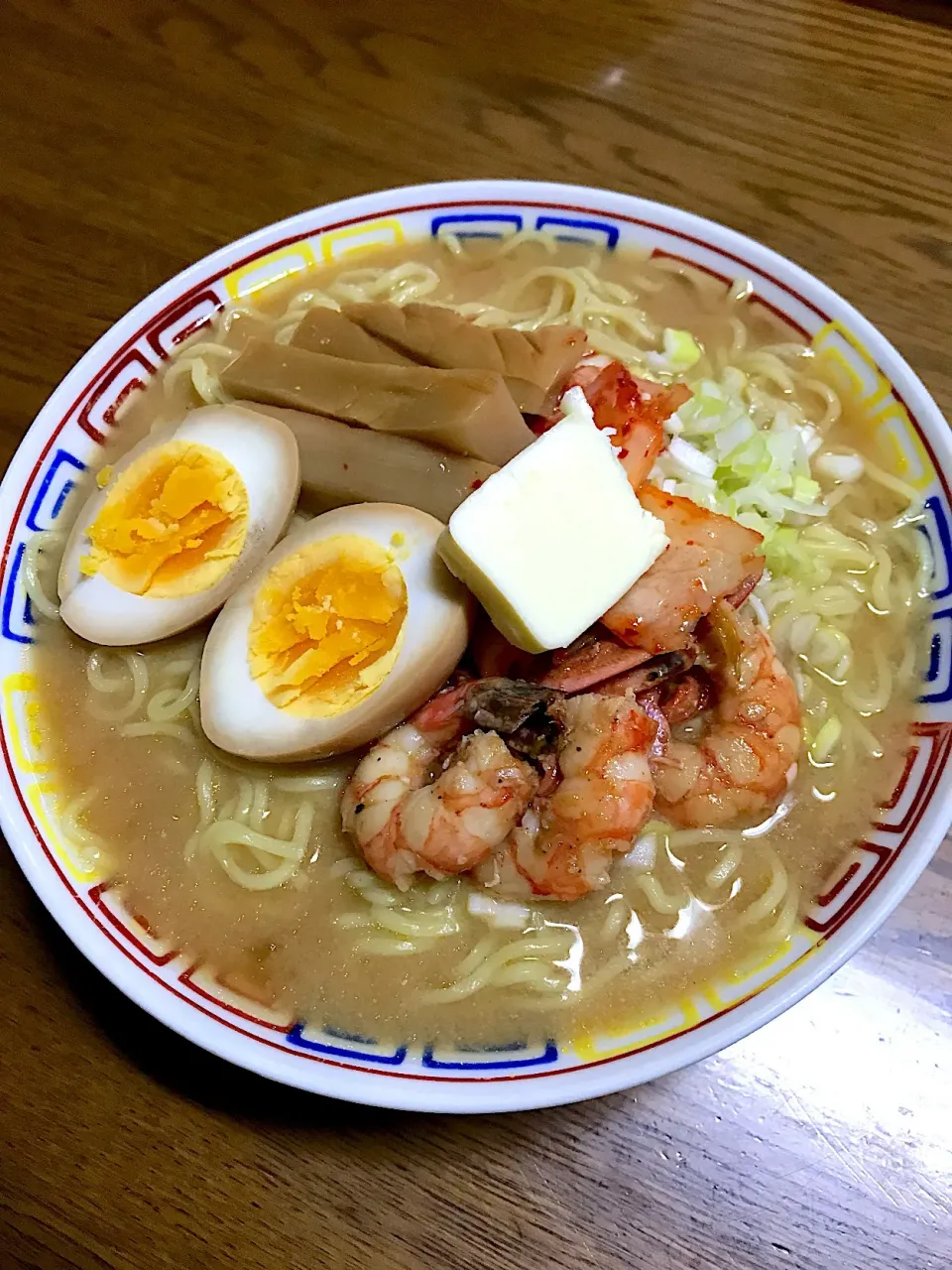 殻から出汁をとった海老味噌バターキムチラーメン(大盛り)|Shuta Shimaさん