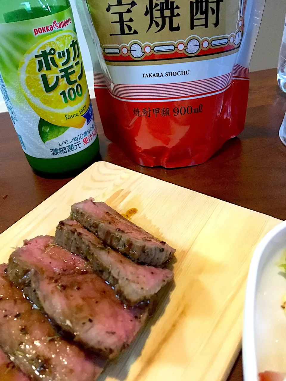 Snapdishの料理写真:ローストビーフ  #鉄スキ #ローストビーフ|kozzyさん