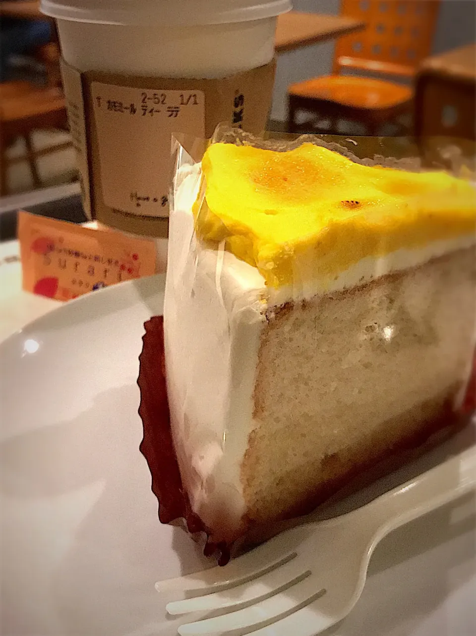 スイートポテトシフォンケーキ🍠🍰  カモミールティーラテ🌼☕️|ch＊K*∀o(^^*)♪さん