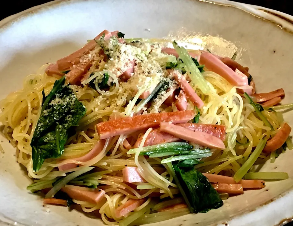 魚肉ソーセージ&水菜のカッペリーニ
#麺好き男のランチ
#さっぱり和風味|mottoさん