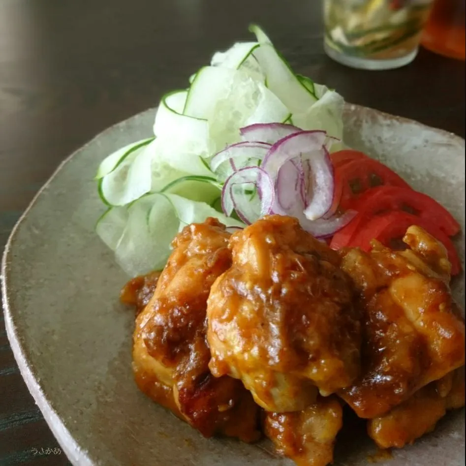 山本真希さんの レトルトカレーでタンドリーチキン風🍗|うさかめさん