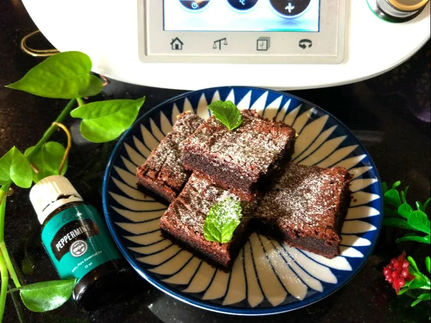 Thermomix brownies + peppermint EO|Ee Shanさん