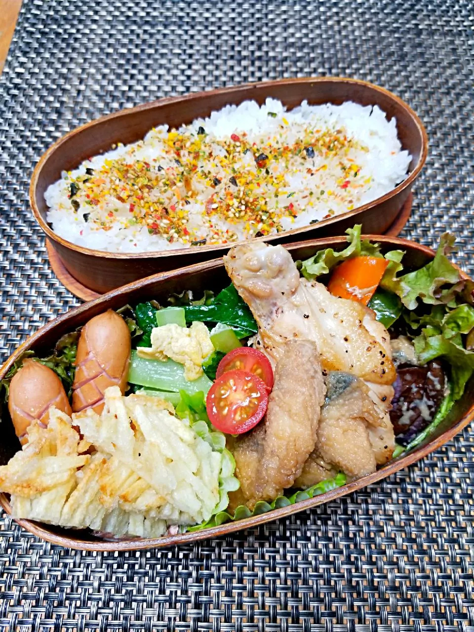 Snapdishの料理写真:今日のお弁当　チキンソテー🐔|クッキングオヤジさん