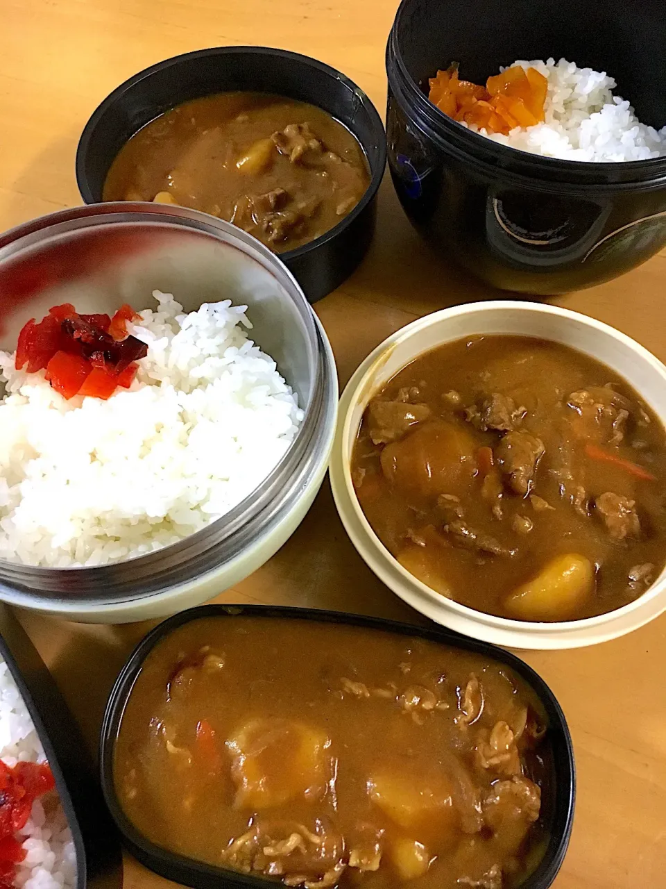 9月27日。高1男子と旦那さん弁当。カレーのみ！！|美也子さん