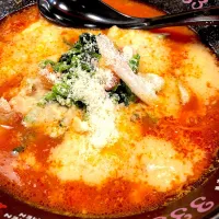 トマトチーズラーメン🍅🧀|ゆぅさん