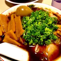 Snapdishの料理写真:醤油ラーメン🍜|ゆぅさん