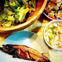 #dinner # #salad  #fish  #instayummy  #vegetable  #nosugar  #misosoup  #happy  #autumn  #lecreuset|run-run-yagiさん