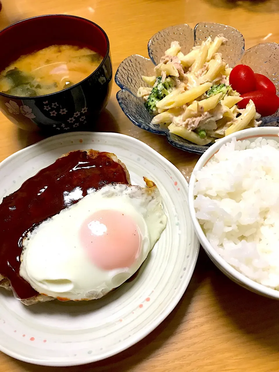 ハンバーグ&ペンネサラダ|sinさん