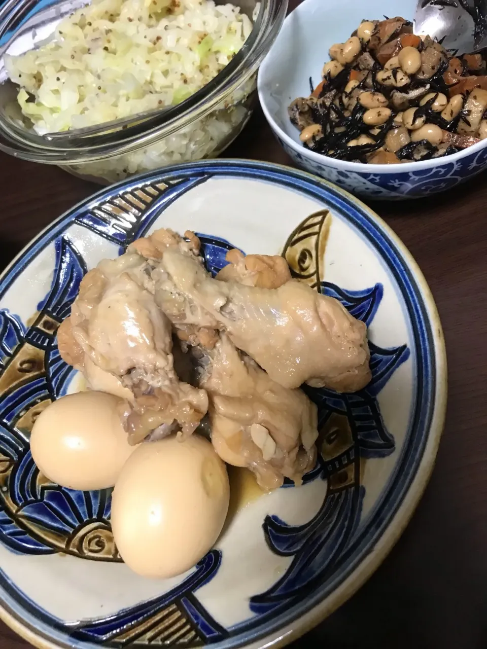 9月28日晩ご飯。鶏肉のすっぱ煮、ひじき煮、ザワークラウト。|あやさん