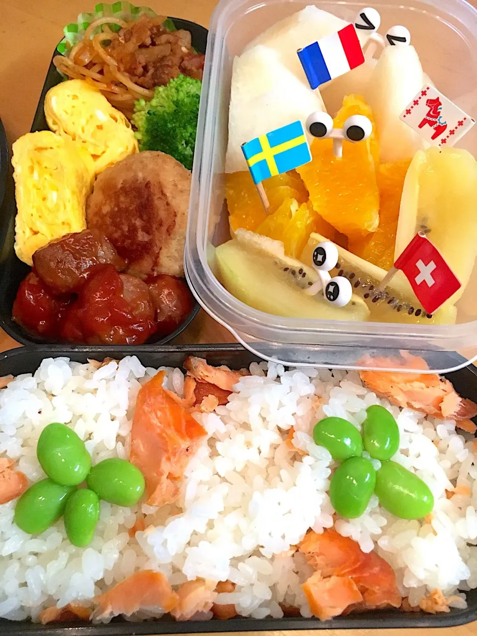 9月29日体育祭延期弁当！！フルーツはぶどうが良かったんだって(@_@)|美也子さん