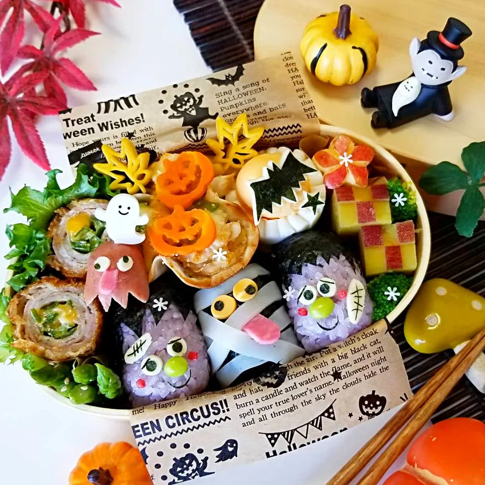 Snapdishの料理写真:ハロウィン弁当🎃俵型おにぎりでフランケン&ミイラ👻|ayano.adshさん