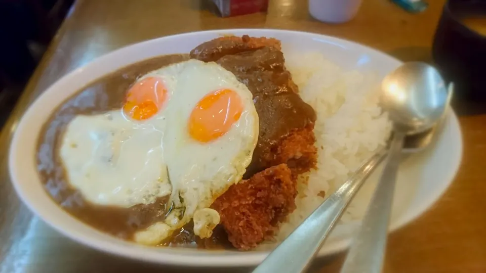 賄いカツカレーon the egg|D-OZさん