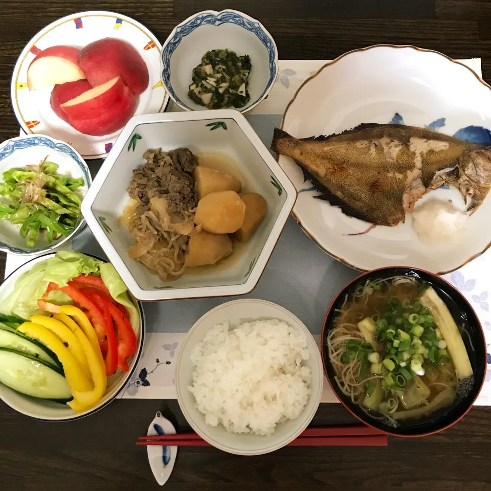 Snapdishの料理写真:カレイの唐揚げ定食|tamemitiさん