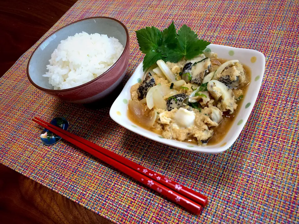 つぶ貝卵とじの朝ごはん🐚🍳🍚😌|ぱぴこ家さん