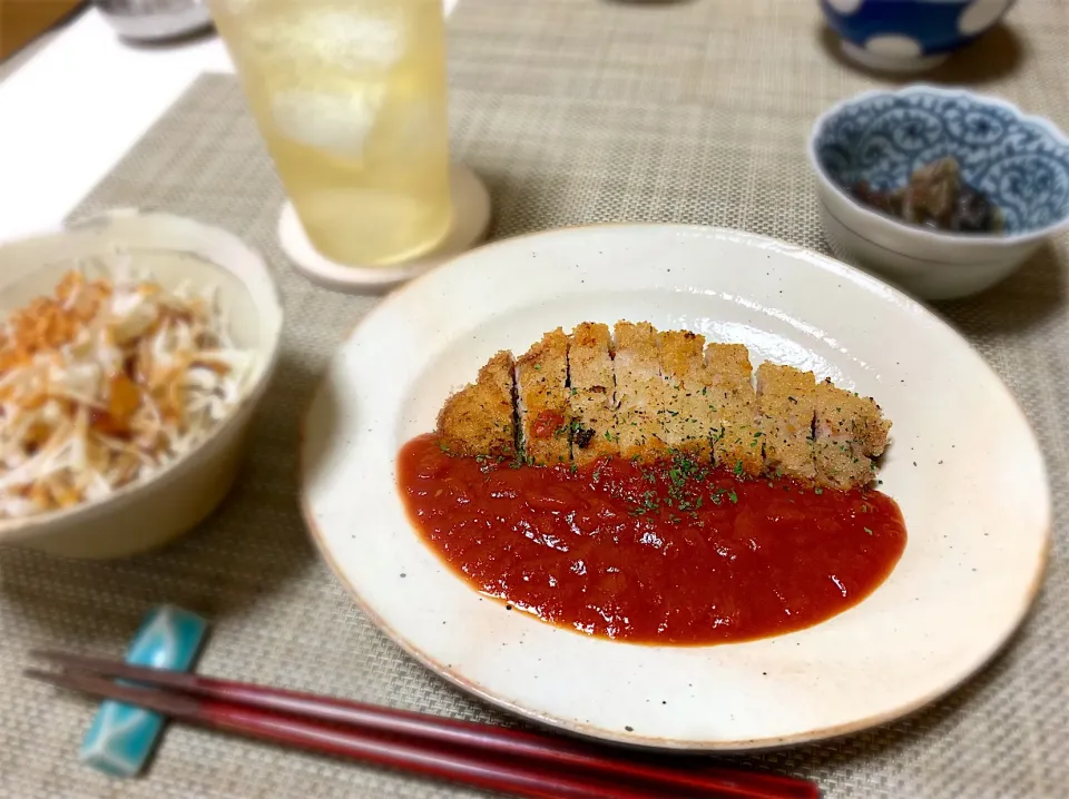 ばんごはん、ポークカツレツ、ナス味噌、サラダ。|yukiさん