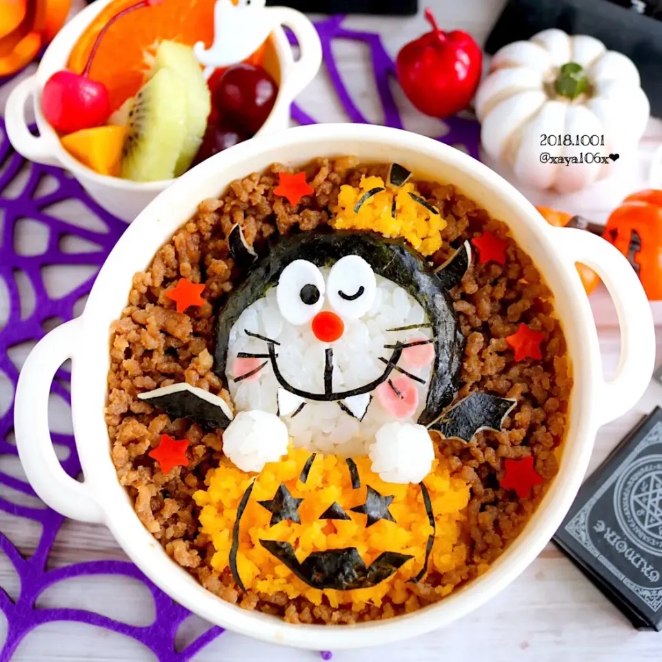 Snapdishの料理写真:ドラちゃん((̵̵́ ̆͒͟˚̩̭ ̆͒)̵̵̀)のハロウィン弁当👻🎃|あーたんさん