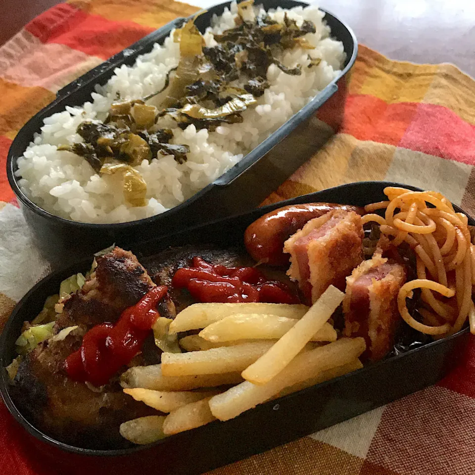 今日のお弁当🍱
ハンバーグ弁当

毎日忙しく
お疲れ様

スッキリとした青空
カラッとした暑さに
なりそう☀️
今日も楽しいこと見つけて
頑張ってね

気をつけて
いってらっしゃい👋😊|mokoさん