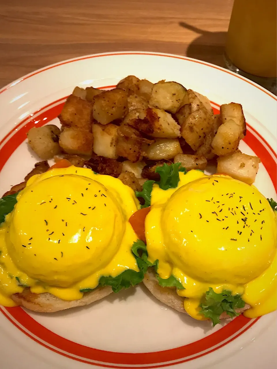 Snapdishの料理写真:#エッグベネディクト #Eggs'n Things|ヒロさん