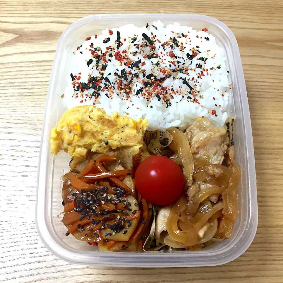 木曜日の旦那さんのお弁当☺︎ #お弁当記録  #豚の生姜焼き  #れんこんのきんぴら|むさけんさん