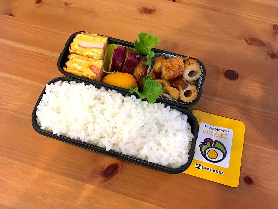 Snapdishの料理写真:竹輪のカレー炒め弁当|Emi Mikadoさん