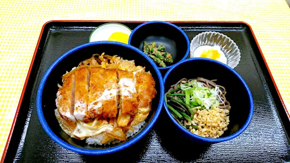 カツ丼＆半そばセット|nyama1さん