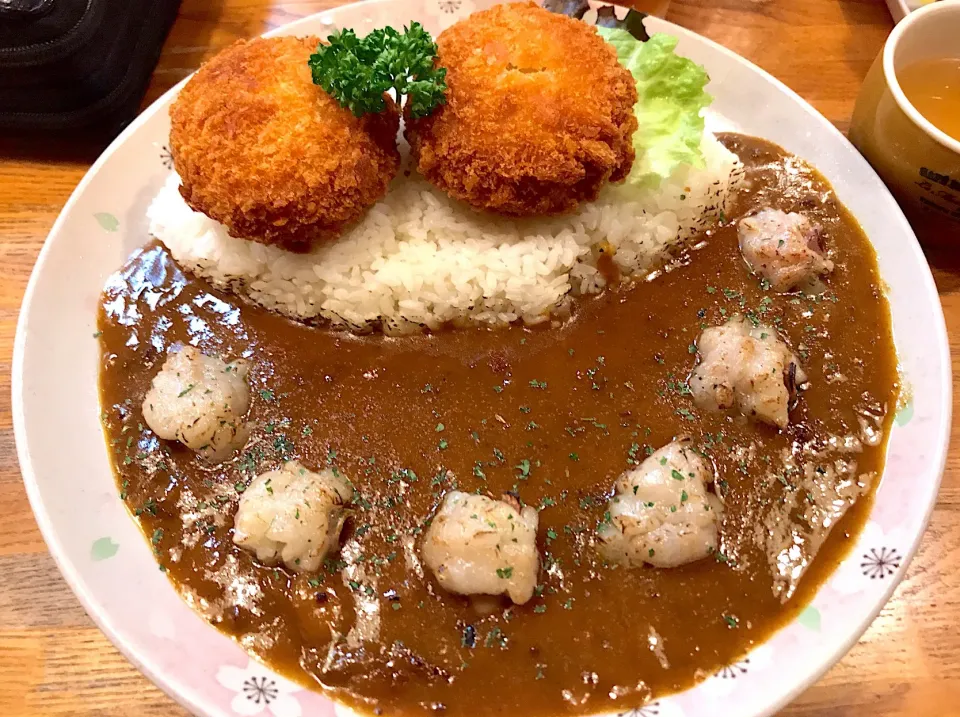 梅しん特性牛すじコロッケカレー
黒毛和牛炙りホルモントッピング|Masahiko Satohさん