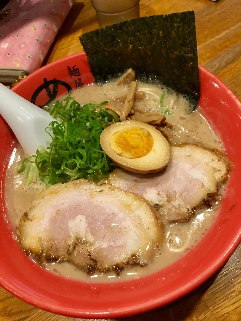 めん虎  こく丸ラーメン|もにもにかさん