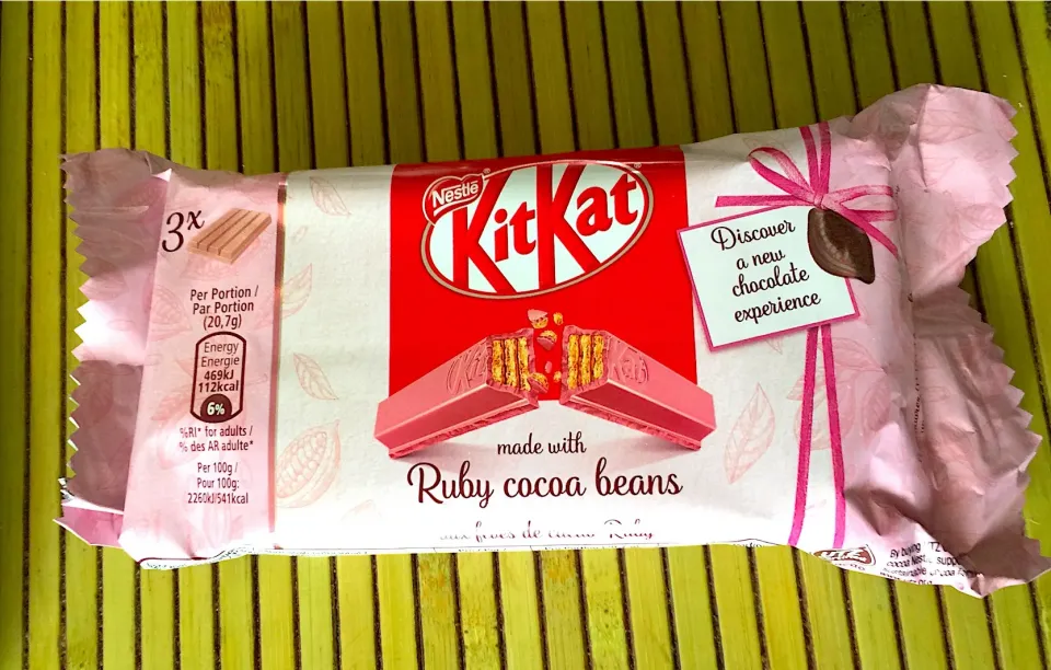 KitKat - Ruby Cocoa Beans|Generaalさん