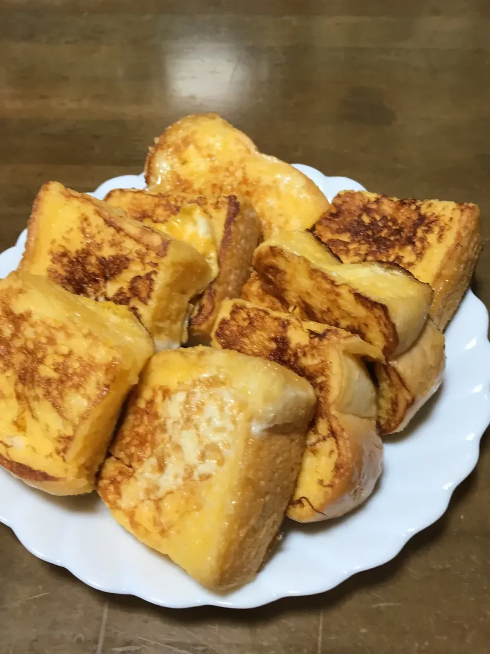 Snapdishの料理写真:玉子とミルクのバタートースト焼き💖|Norio Fukudaさん