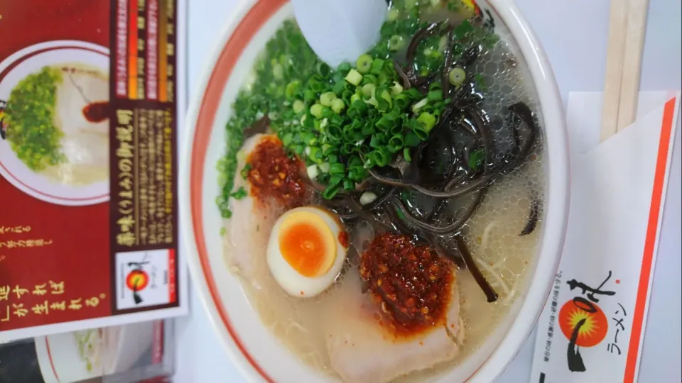 うまいもの市にて 博多一味さんの味たまラーメン|ミチルさん