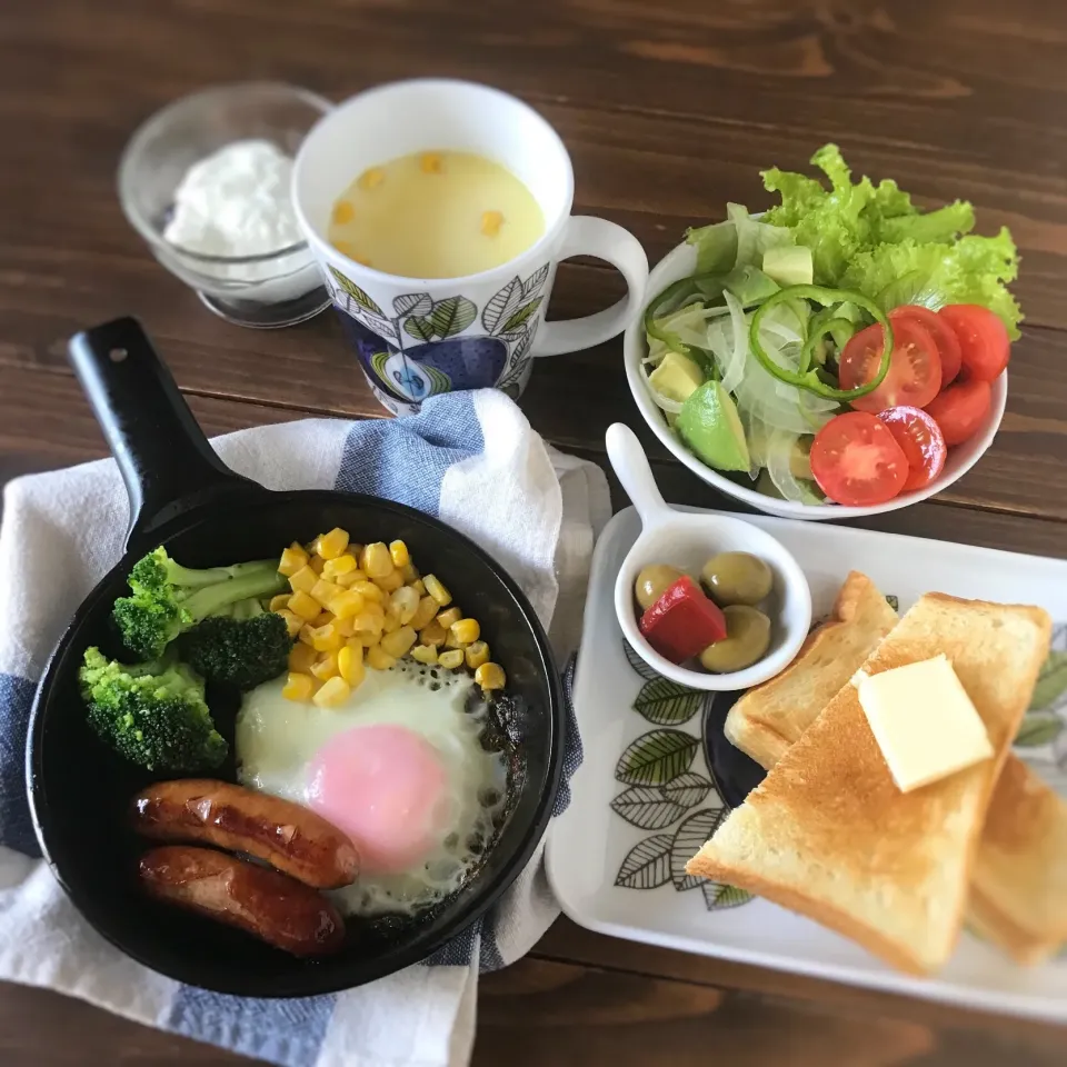 今日の朝ごはん|ぺんぎんさん