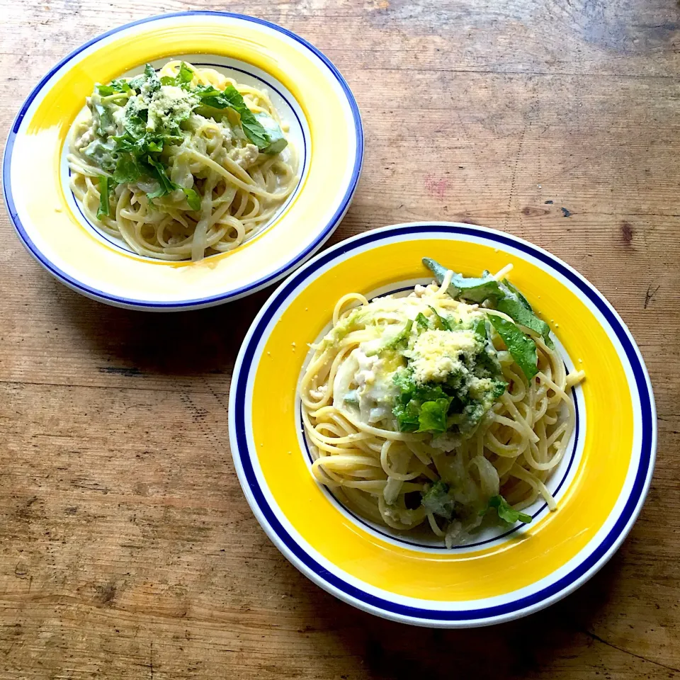 Snapdishの料理写真:土曜日の昼ごはん‼︎ 6 October
#土曜日  #お昼ごはん  #昼ごはん  #ランチ  #lunch  #パスタ  #スパゲティー  #リングイネ  #豆乳パスタ #酒粕豆乳パスタ  #ゆる粕  #ふたりごはん  #ふたりぐらし|Yoshinobu Nakagawaさん