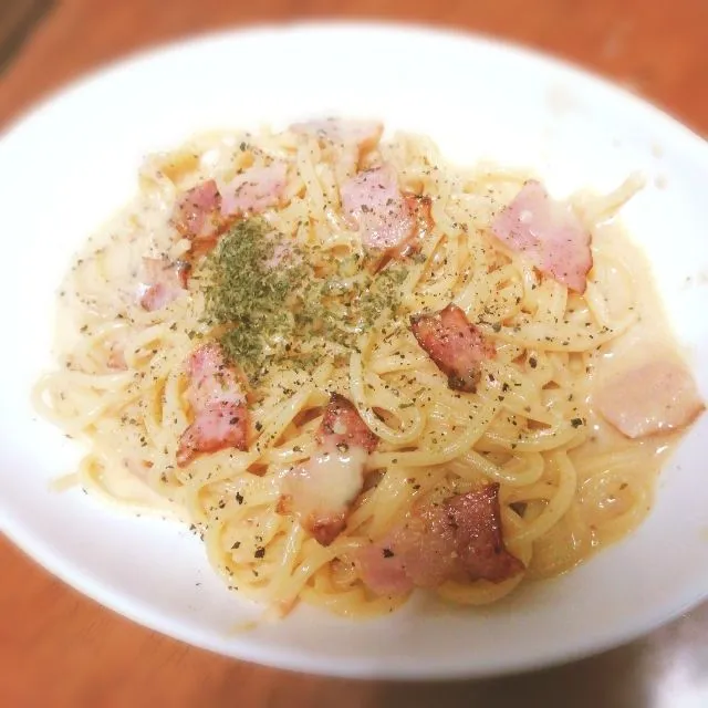 Snapdishの料理写真:生パスタでカルボナーラ #パスタ #スパゲティ|asuさん