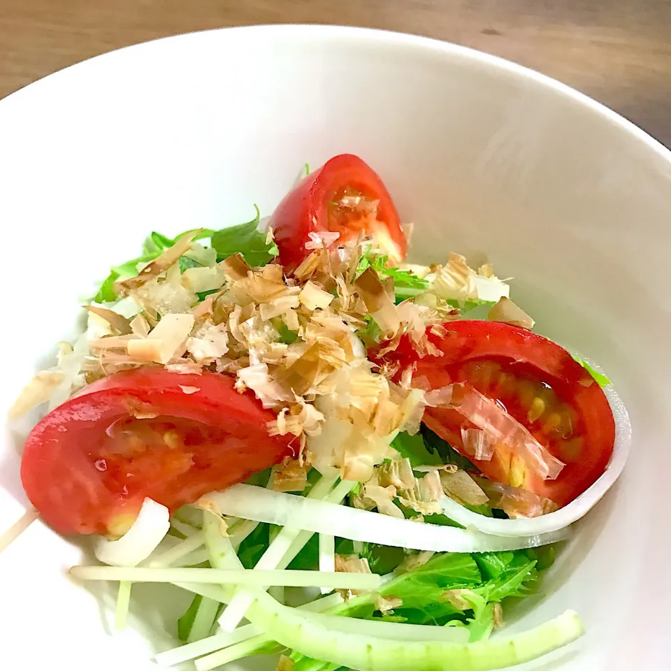 生玉ねぎ苦手が食べれた！スマイルボールのサラダ|♪なつぱんだ♪さん