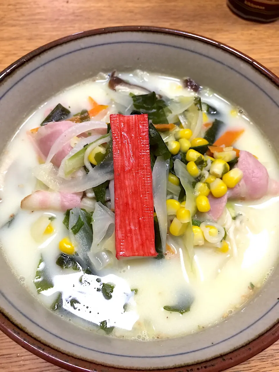 Snapdishの料理写真:インスタントラーメン
ミルク塩味で！|ゆずあんずさん