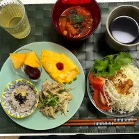 遅く起きた日のブランチ🍴(*☻-☻*)|なおキャンさん