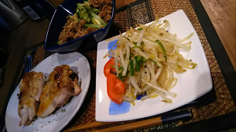 もやし炒め＆肉豆腐＆焼鳥|まぐろさん