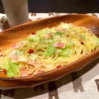 Snapdishの料理写真:キャベツとベーコンのペペロンチーノ|かぴこさん