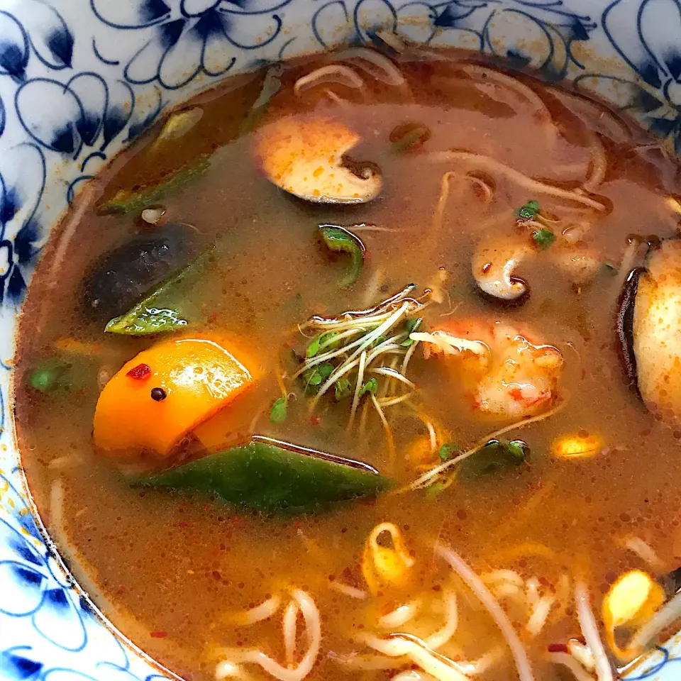 トムヤムラーメンなのです💕|てるみさん