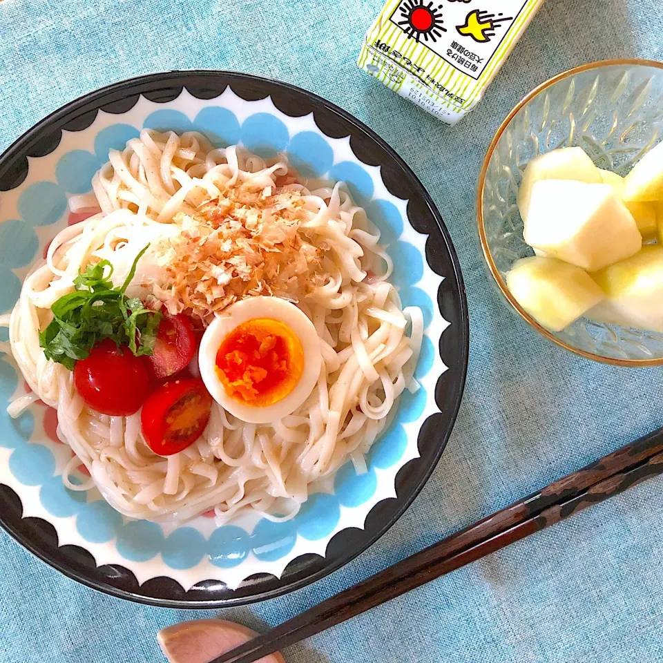 糖質0麺で、さっぱり梅鰹おろしうどん😃|あしゃぱんさん