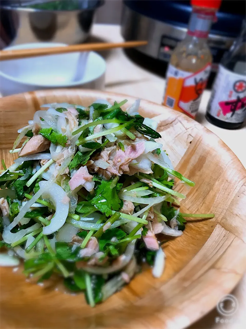 Snapdishの料理写真:スマイルボールでタイ風ツナサラダ|shioriさん