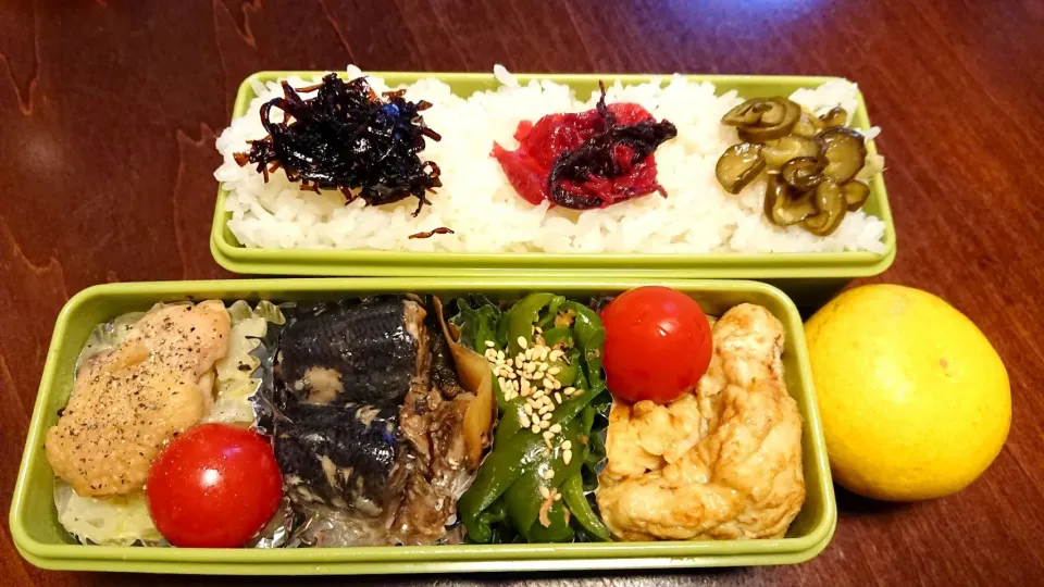 秋刀魚の梅煮弁当
 #今日のお弁当|りょーさん