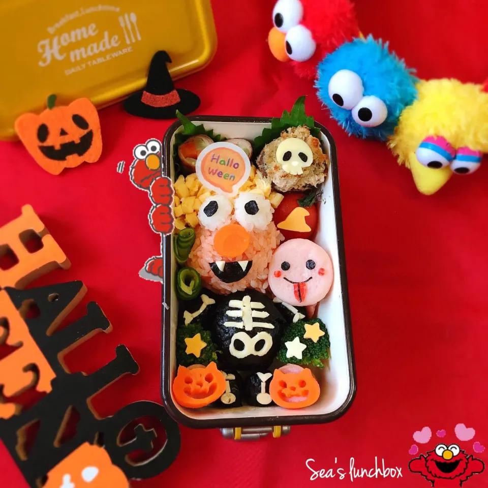 ホネホネエルモ💀のハロウィン弁当🎃|seaさん