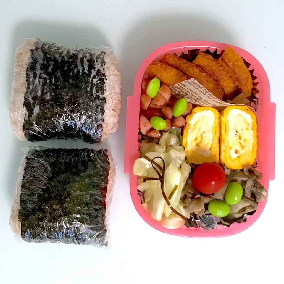 パパのおにぎりと娘っちのお弁当(^^)
 #お弁当  #おにぎり|kakoさん