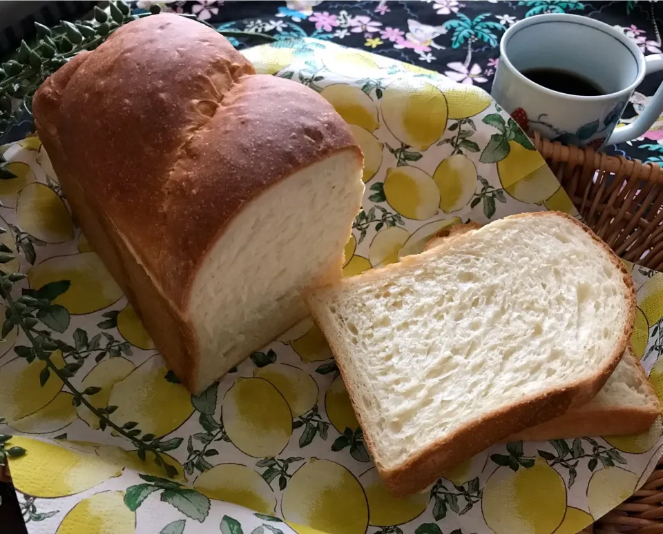 甘酒とヨーグルトでハンパないふわふわパン🍞|noeさん