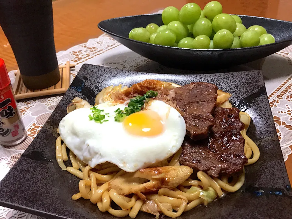 コストコのミスジ肉で焼うどん❤️

 #焼うどん #夕飯 #コストコのお肉  #コストコ|makoさん